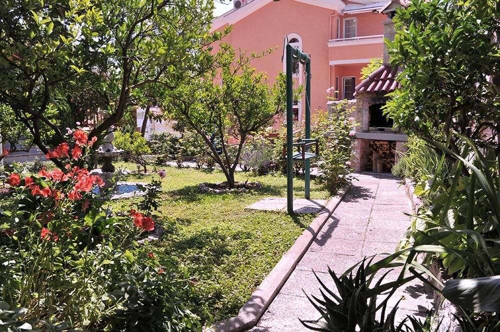 Vila Mila Petrovac Εξωτερικό φωτογραφία